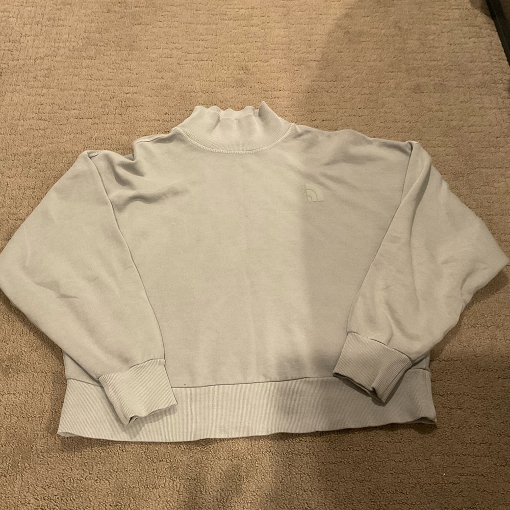 The North Face Women’s Relaxed Grey High Neck Pull Over Sweatshirt,Size M